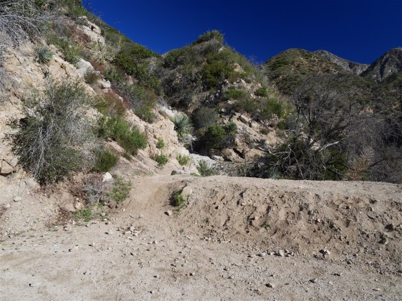 Colby Canyon Trailhead is located at the north west corner of the parking area